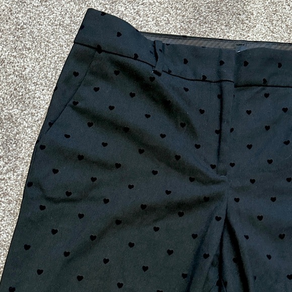 Talbots Hampshire Ankle Pants Black Heart Print Women’s Size 10 Stretch Office - Picture 4 of 16